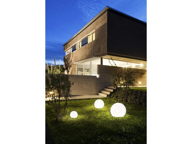 Dekorative Gartenlampe in Weiß Ø45cm