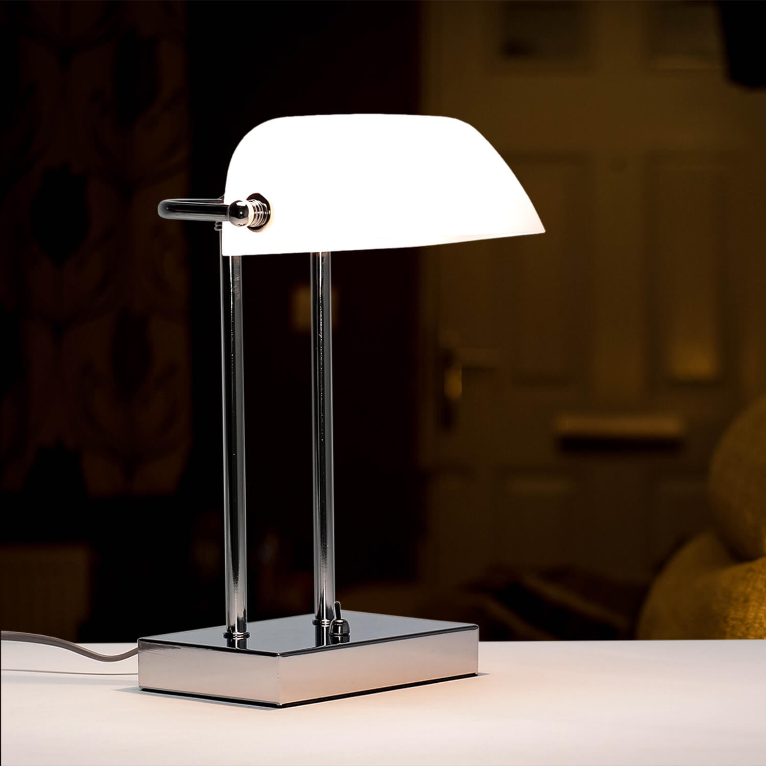 Lampe de banquier en chrome blanc