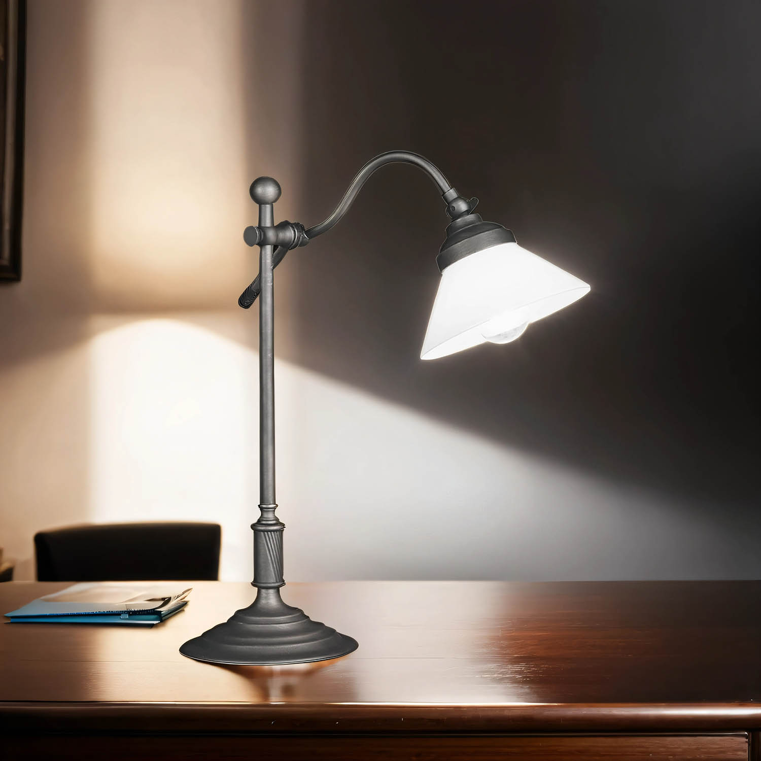 Lampe de bureau 40 cm laiton verre rustique réglable