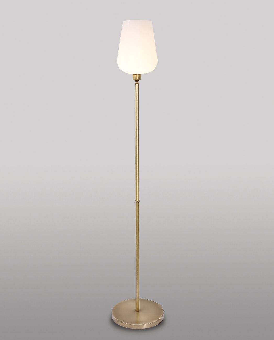 Stehlampe mit Glasschirm Echt-Messing Wohnzimmer