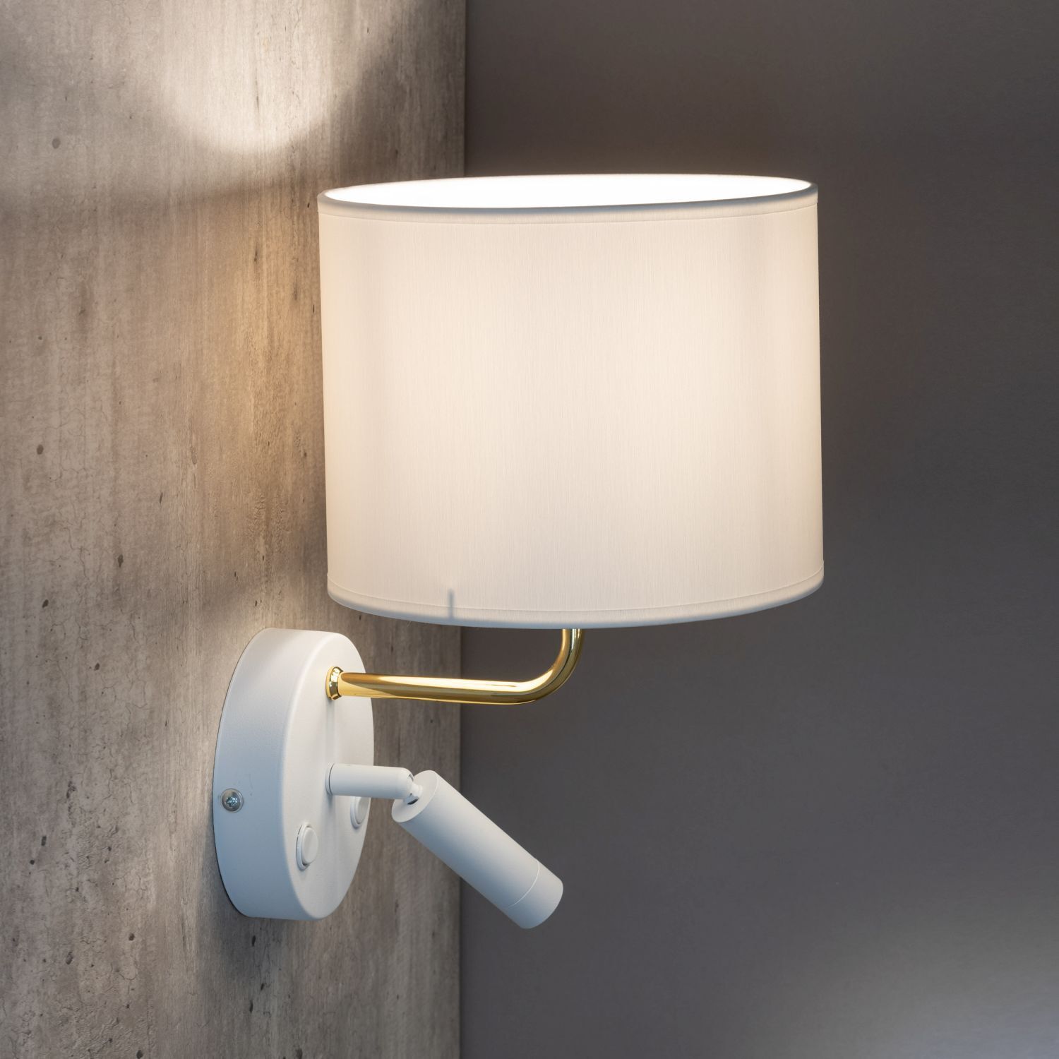 Schwenkbare LED-Leuchte Bringt Mehr Helligkeit In Den Schaltschrank